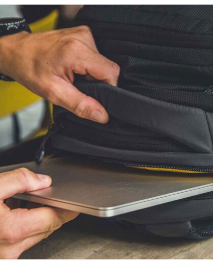 תיק יום LOWE ALPINE FLEX 25L