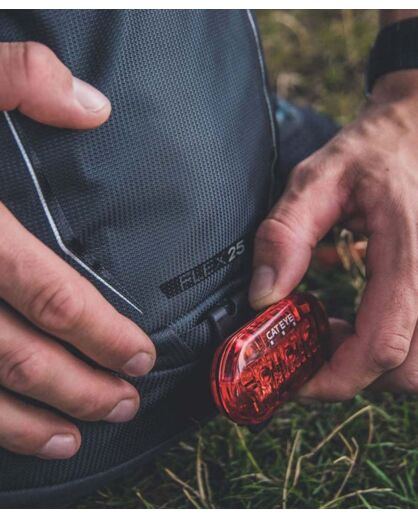 תיק יום LOWE ALPINE FLEX 25L