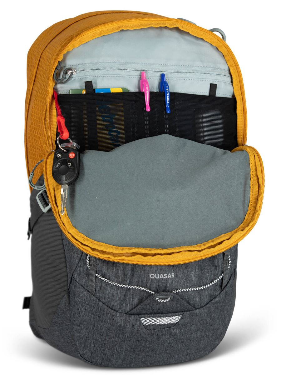 תיק יום OSPREY Quasar 26L