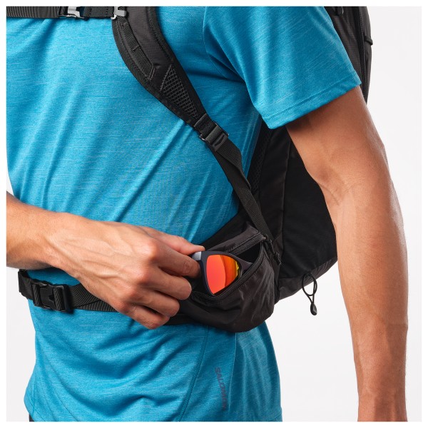 תיק יום SALOMON TRAILBLAZER 20