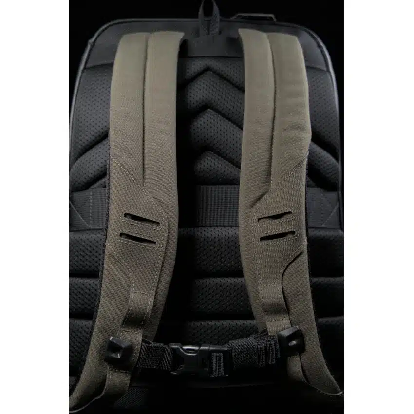 תיק מחשב Consul 27lt Backpack