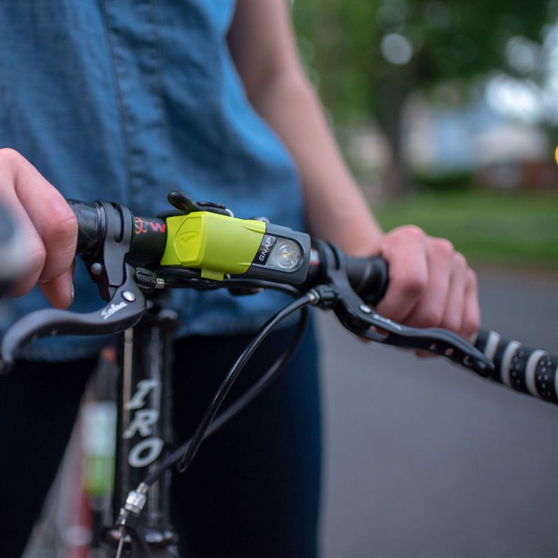 פנס ראש Princeton-Tec Snap 200