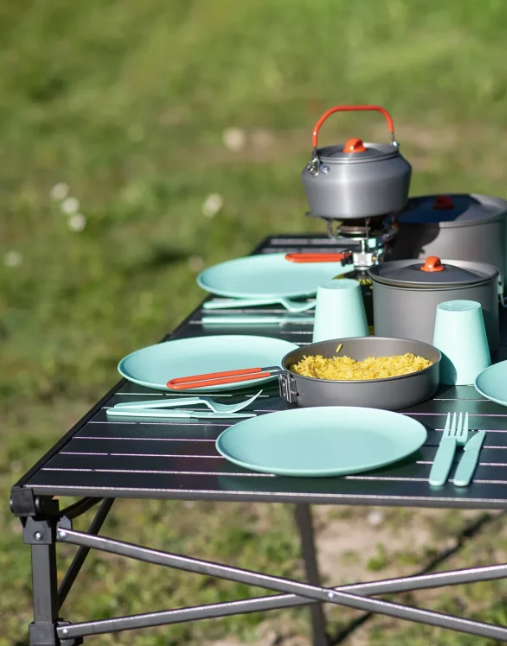 שולחן קמפינג מתקפל OUTDOOR