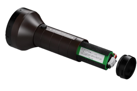 פנס יד 4500 לומנס P18R SIGNATURE LEDLENSER