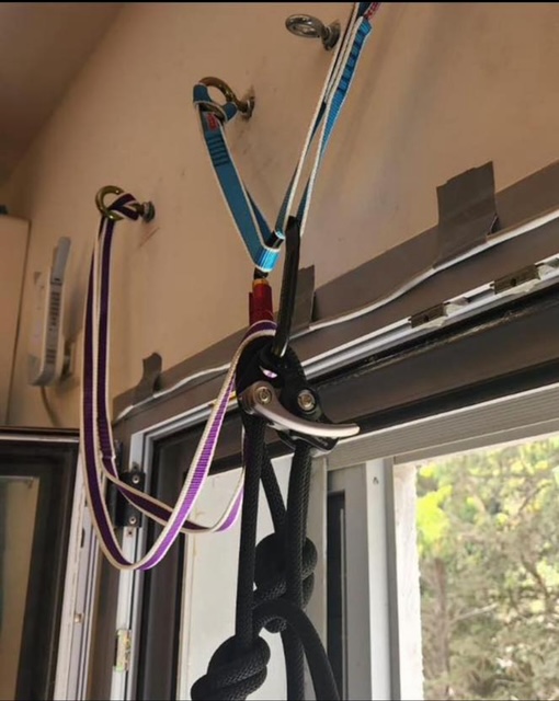 ערכת חילוץ (סנפלינג) ממד בבנייין